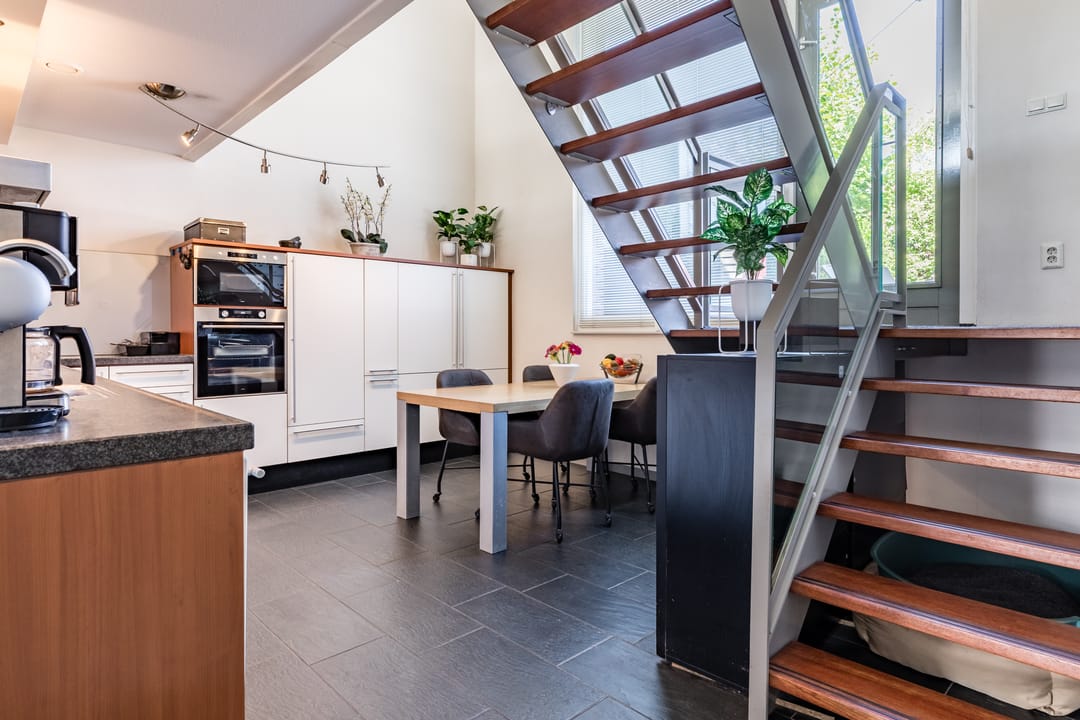 Foto 7 van Stoomlederplein 2