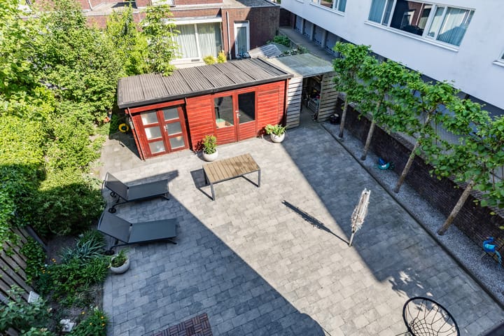 Foto 9 van Stoomlederplein 2