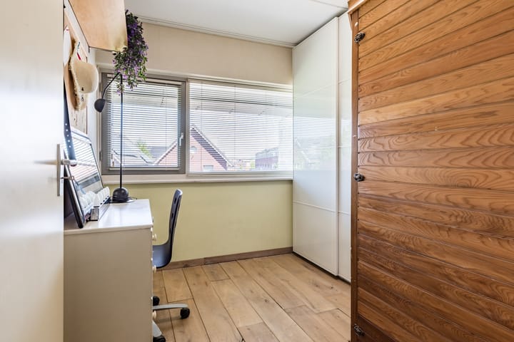 Foto 19 van Stoomlederplein 2