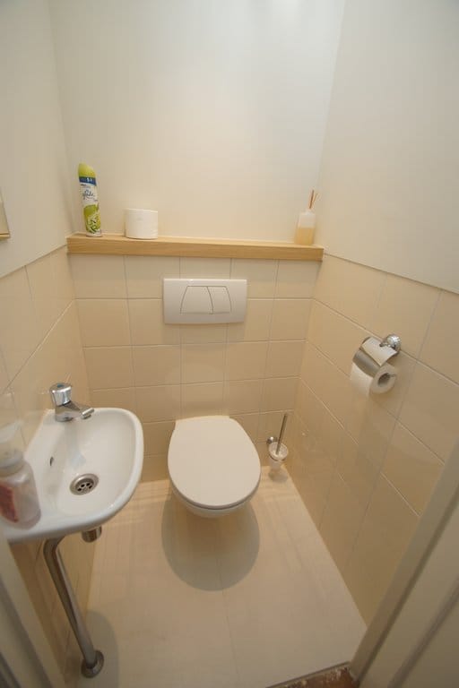 Photo 8 of Van Aerssenstraat 170