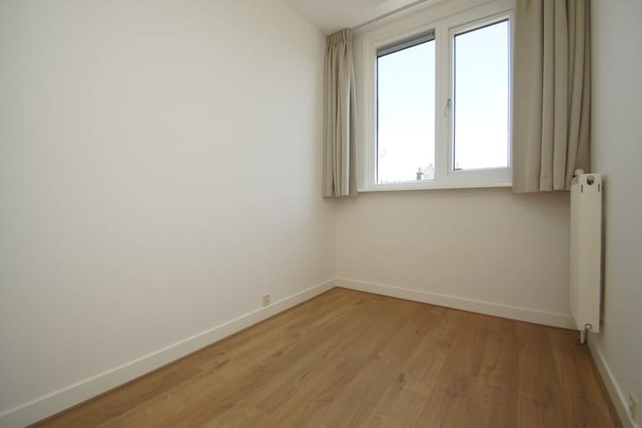 Photo 26 of Van Aerssenstraat 170