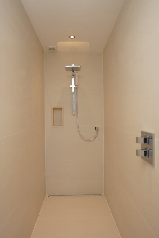 Photo 29 of Van Aerssenstraat 170