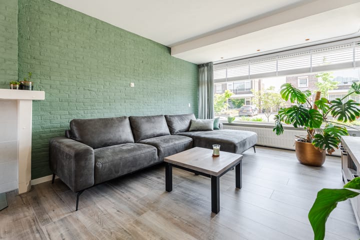 Foto 9 van Montgomerystraat 8