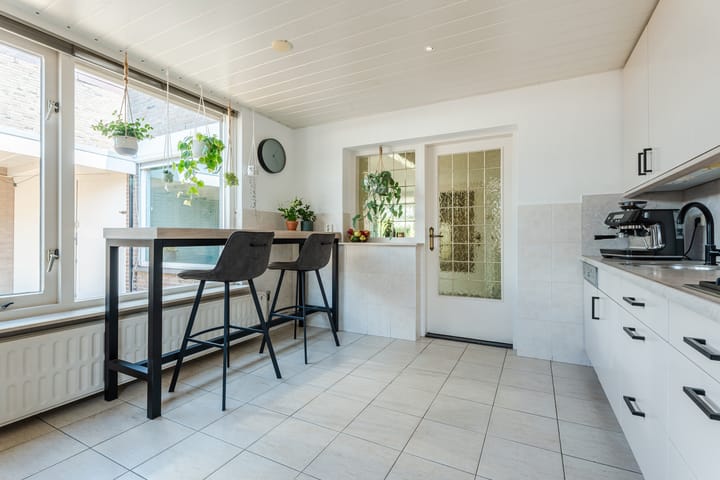 Foto 18 van Montgomerystraat 8