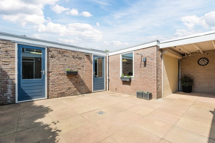 Foto 31 van Montgomerystraat 8