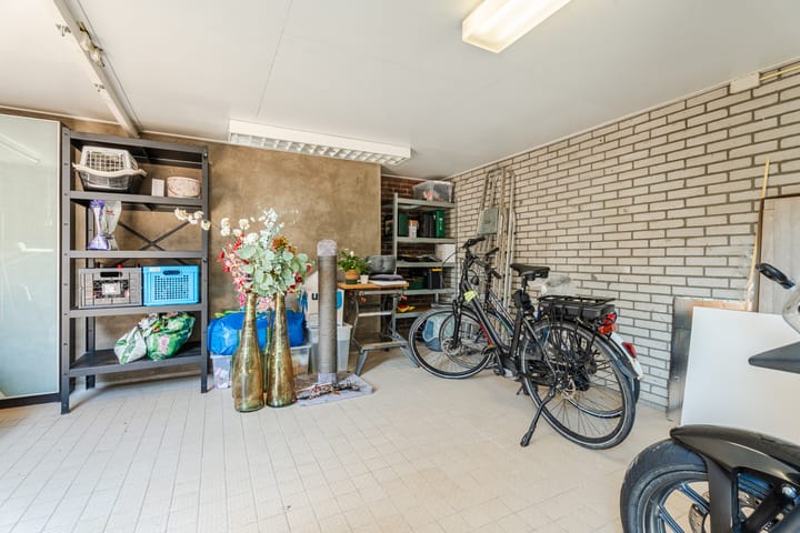 Foto 37 van Montgomerystraat 8