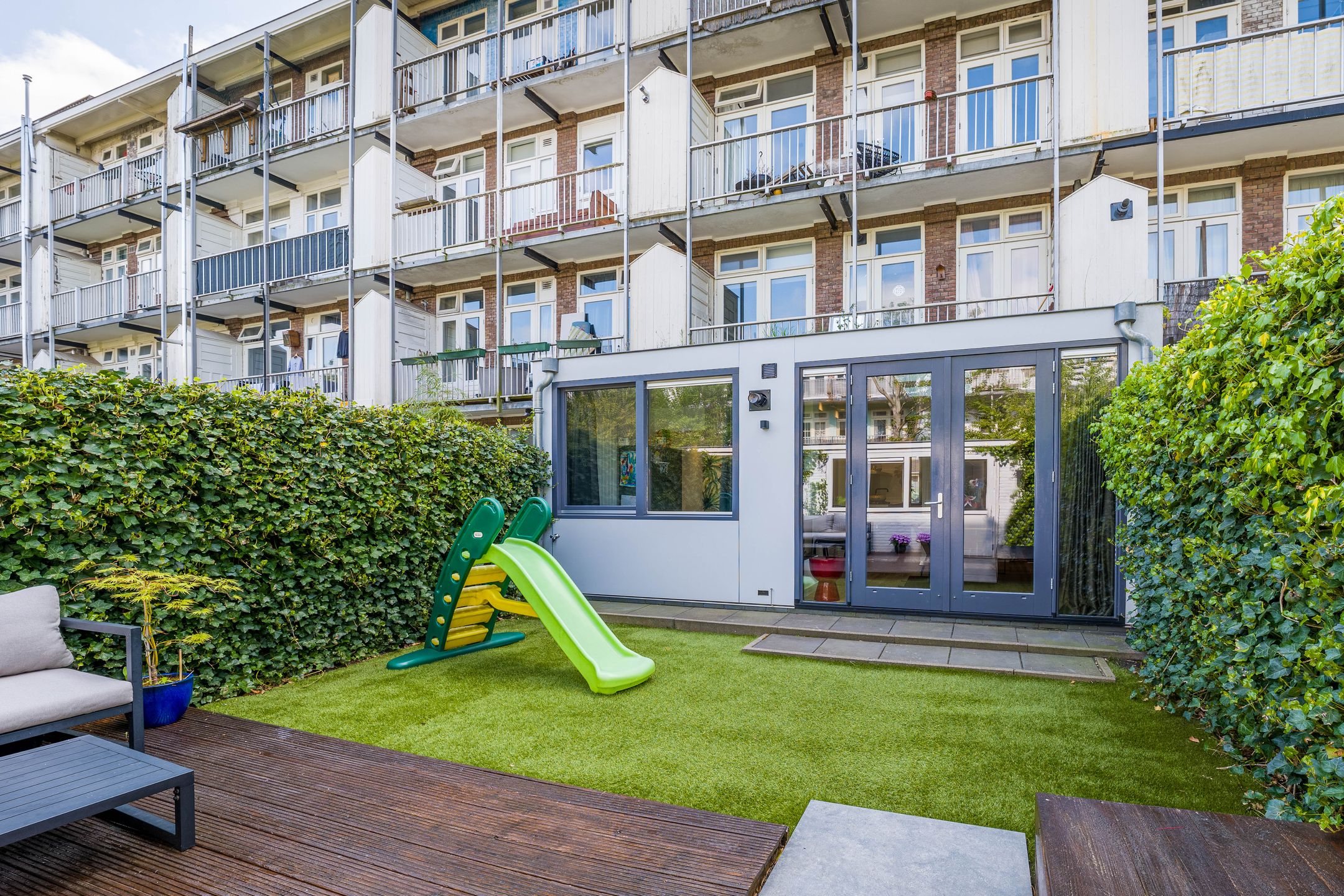 Foto 18 van Bloys van Treslongstraat 48-H