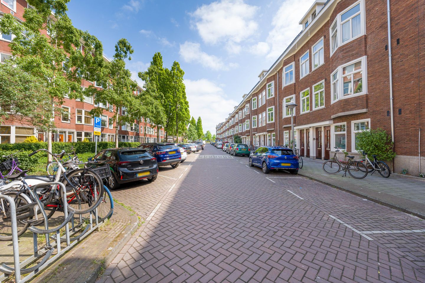 Foto 29 van Bloys van Treslongstraat 48-H