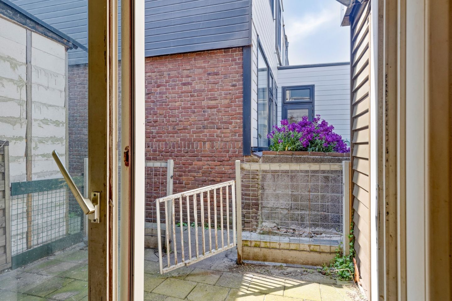 Photo 5 of Schoolstraat 27-K002