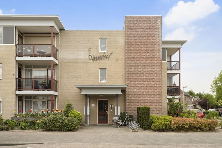 Foto 24 van Afrikalaan 27