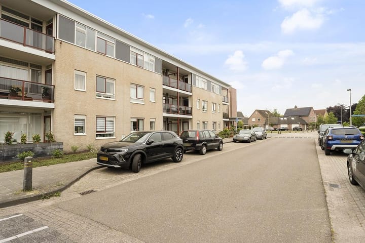 Foto 25 van Afrikalaan 27