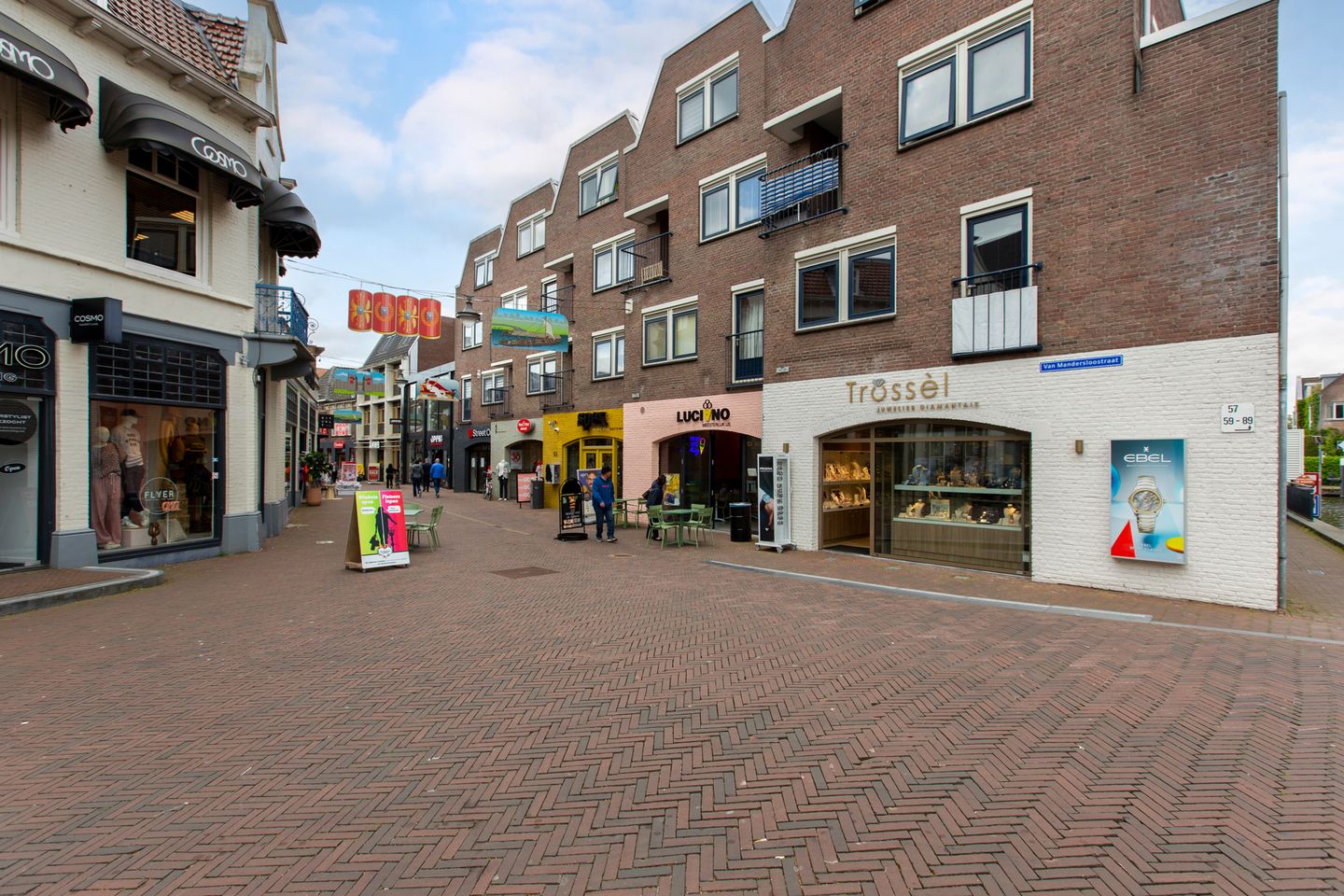Foto 4 van Van Mandersloostraat 71
