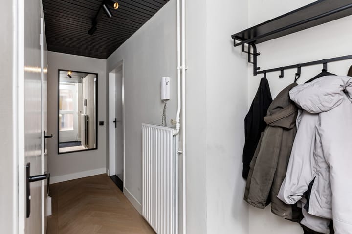 Foto 9 van Van Mandersloostraat 71