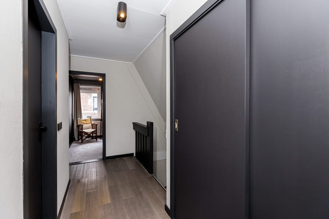 Foto 17 van Van Mandersloostraat 71