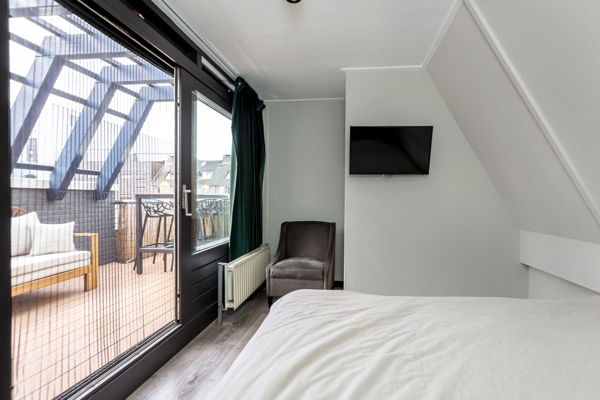 Foto 24 van Van Mandersloostraat 71