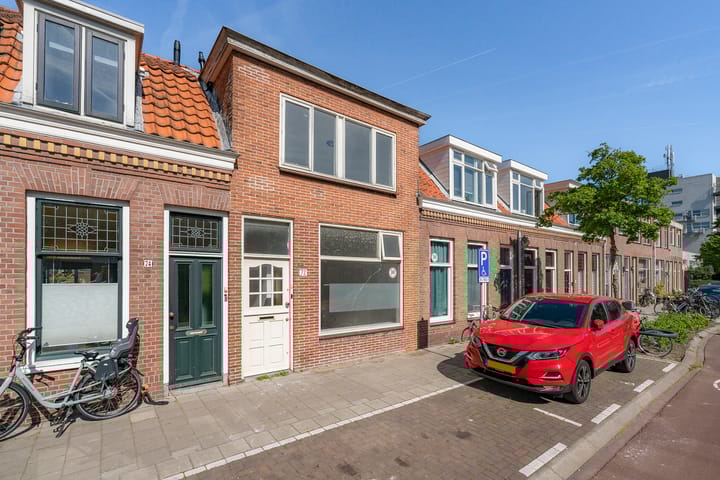 Photo 1 of Nagtzaamstraat 72