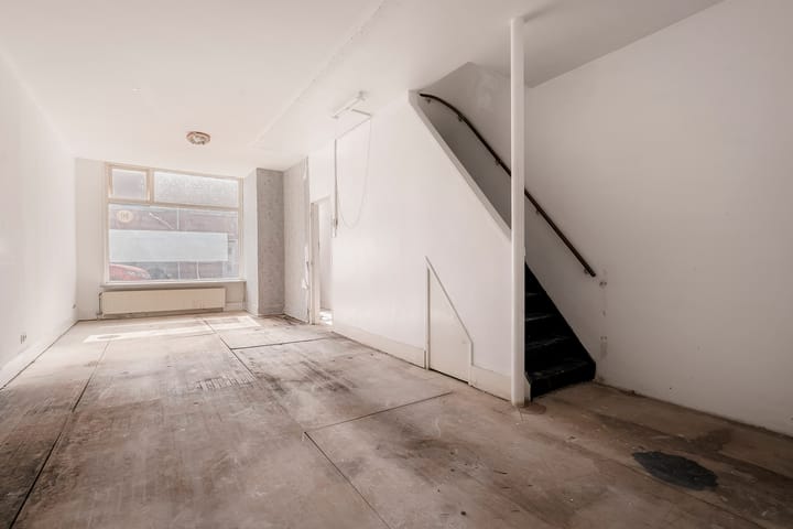 Photo 2 of Nagtzaamstraat 72