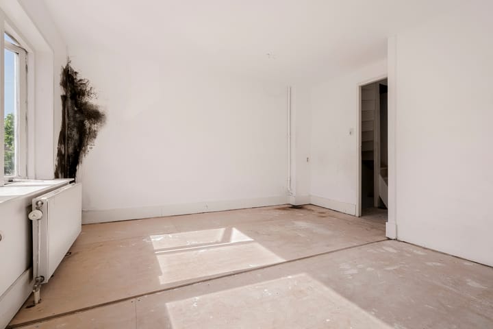 Photo 14 of Nagtzaamstraat 72