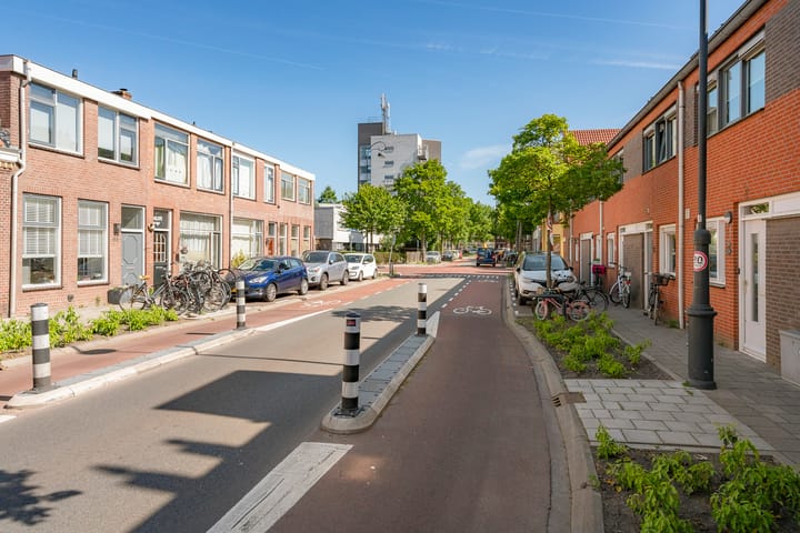 Photo 31 of Nagtzaamstraat 72