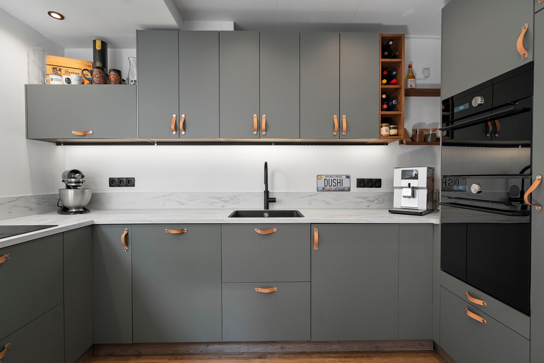 Foto 3 van Dahliastraat 82