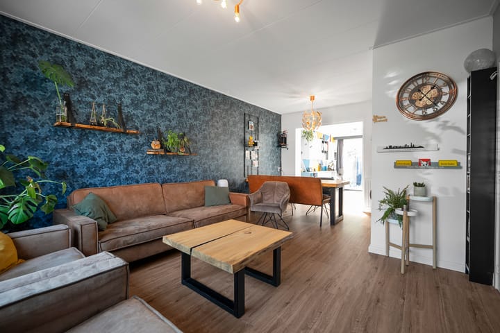 Foto 2 van Dahliastraat 82