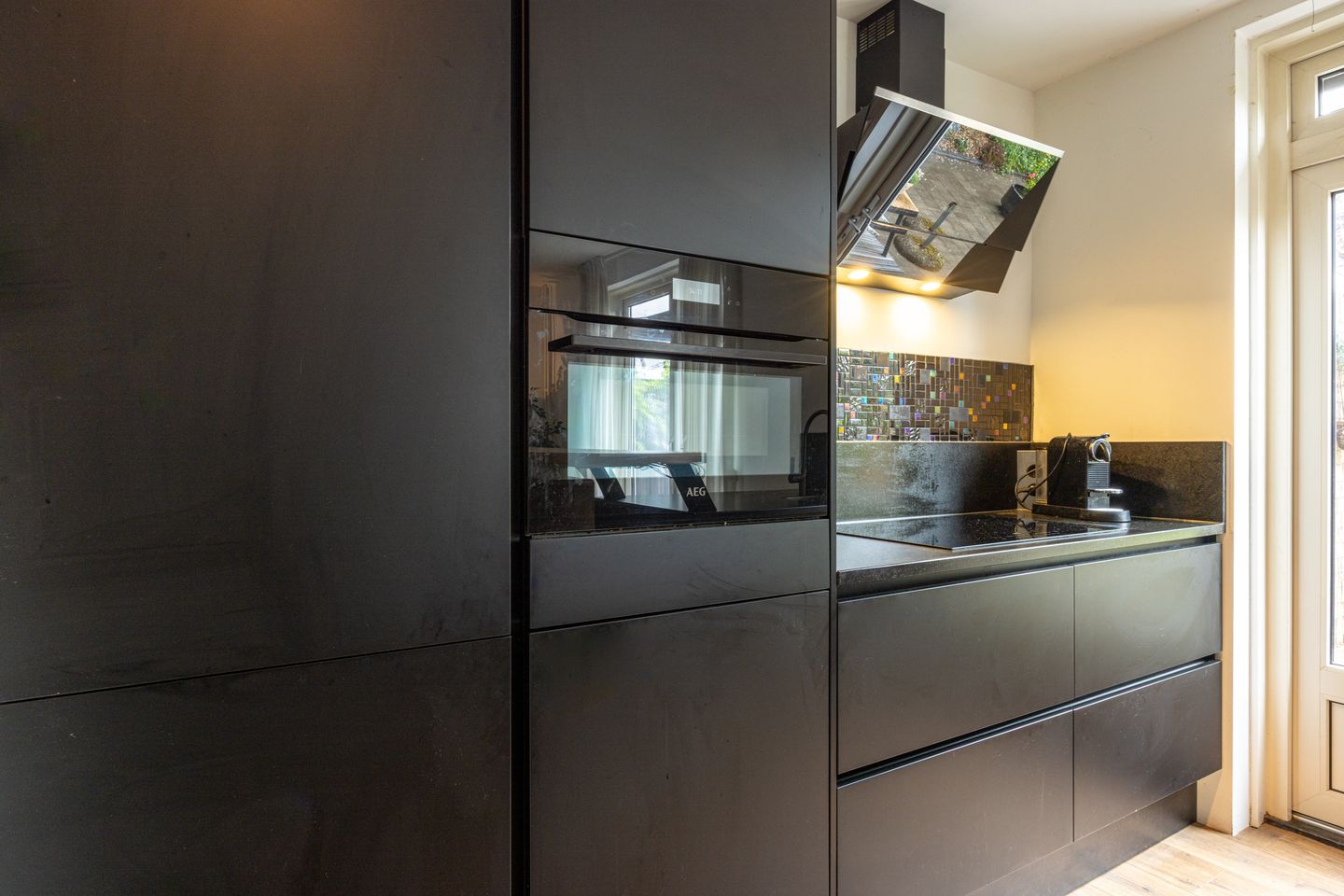 Foto 19 van Velgraafweg 14