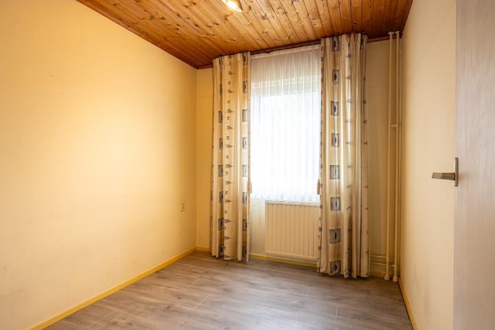 Photo 25 of Velgraafweg 14