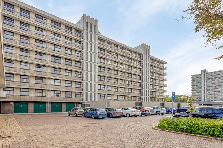 Foto 3 van Monseigneur van Steelaan 287