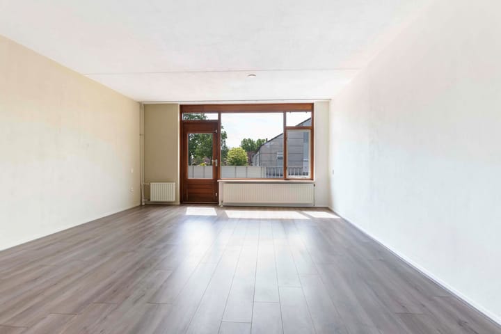 Foto 15 van Onstein 8