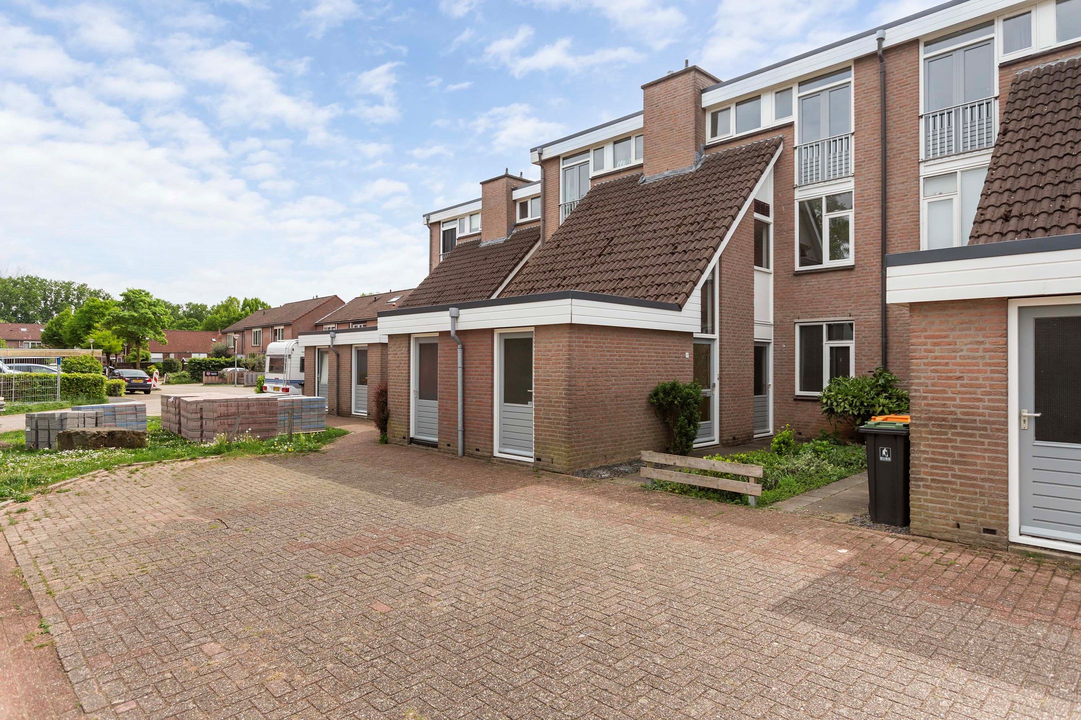 Foto 30 van Onstein 8