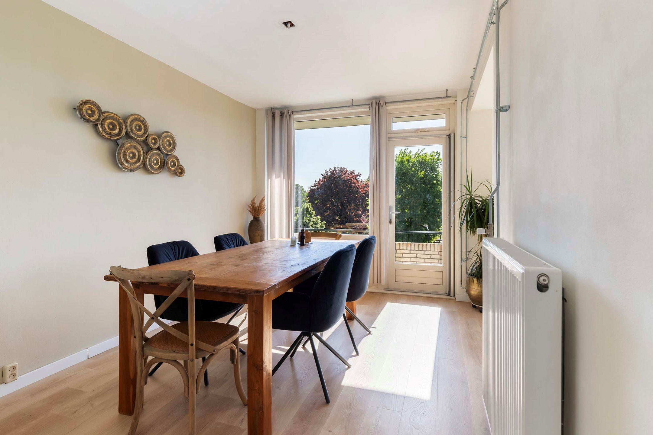 Foto 24 van Albardastraat 136