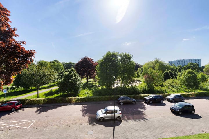 Foto 26 van Albardastraat 136