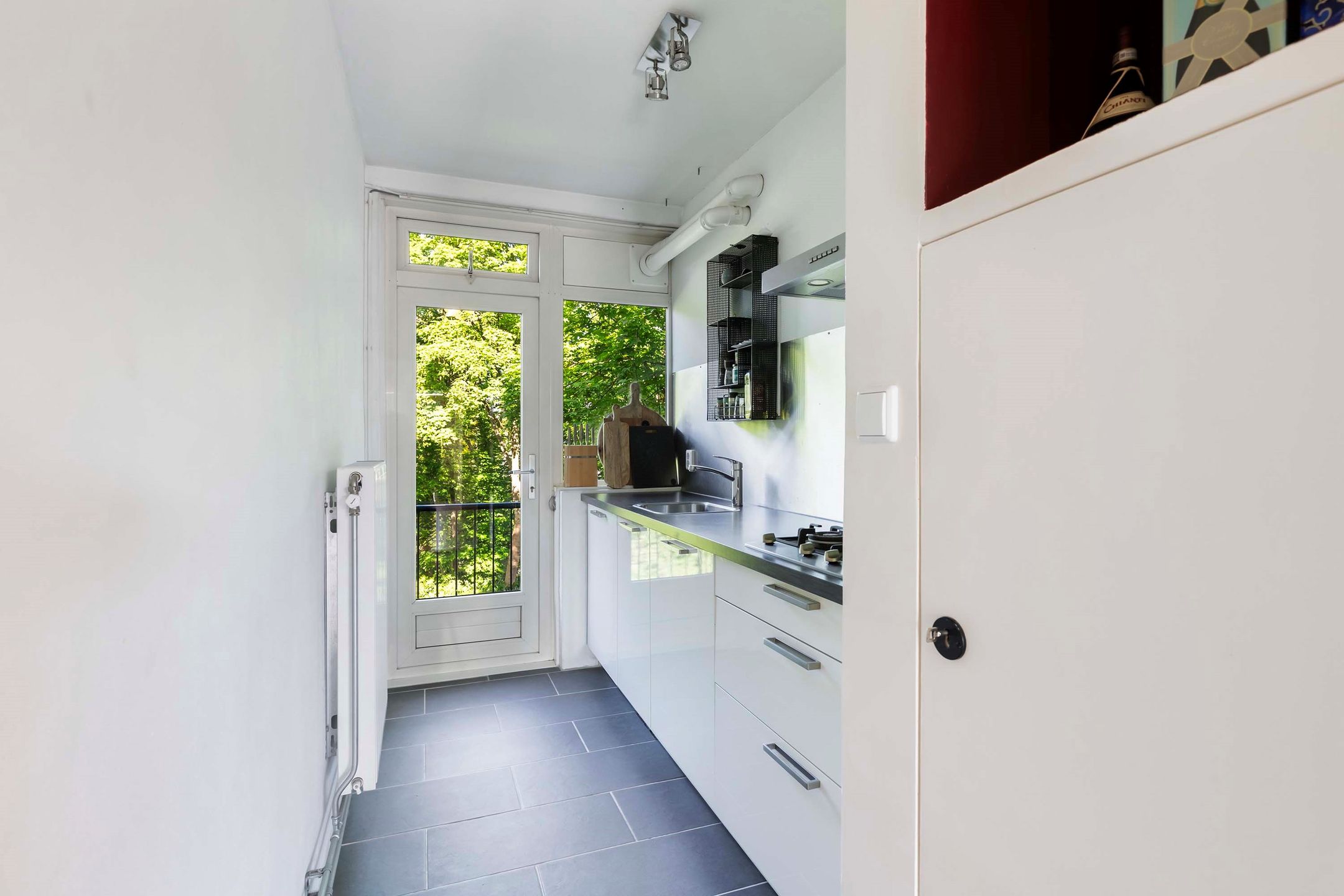 Foto 27 van Albardastraat 136