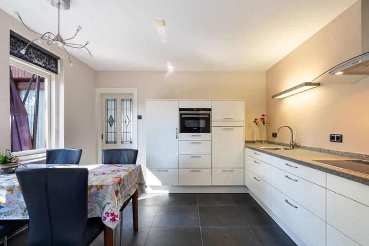 Photo 3 of Veldstraat 30