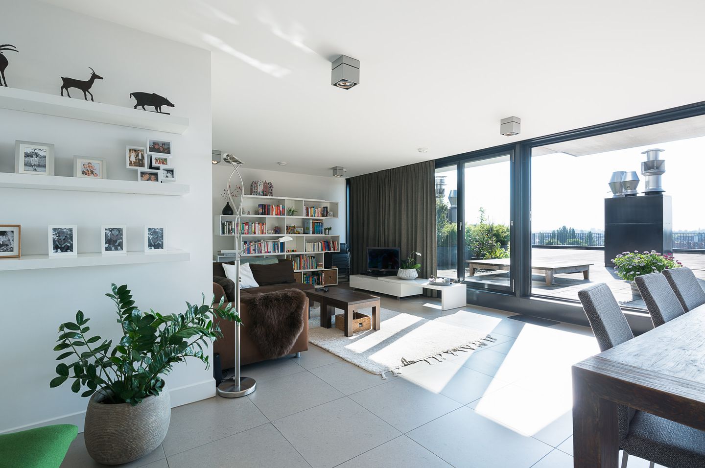 Photo 10 of Westerdok 518