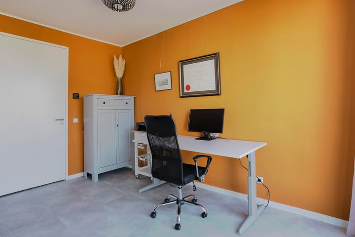 Photo 25 of Lindenhoevestraat 57