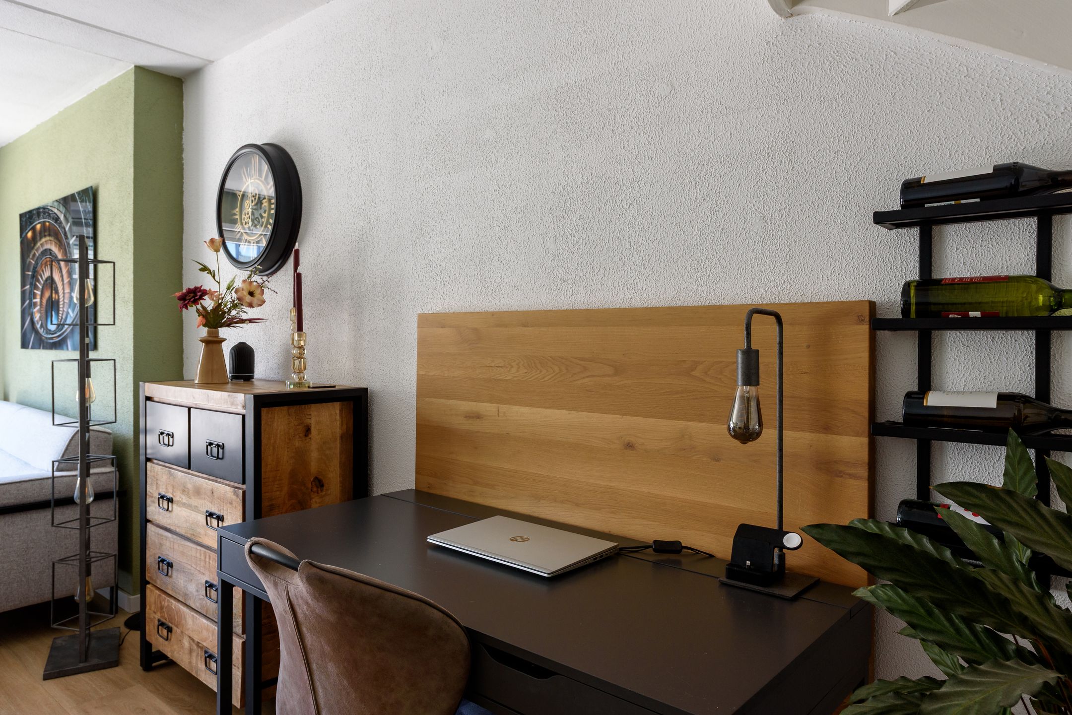 Foto 15 van Aprilstraat 90