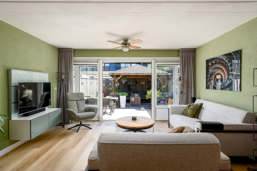 Foto 16 van Aprilstraat 90