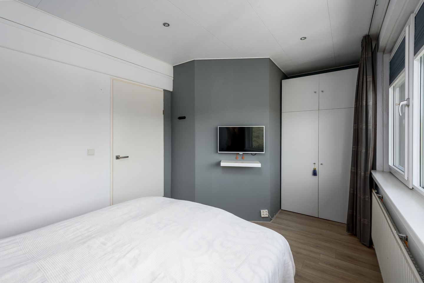 Foto 35 van Aprilstraat 90