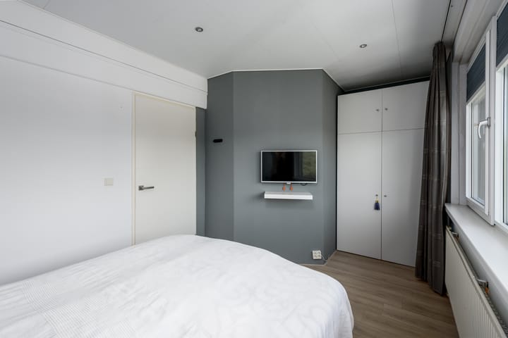 Foto 35 van Aprilstraat 90