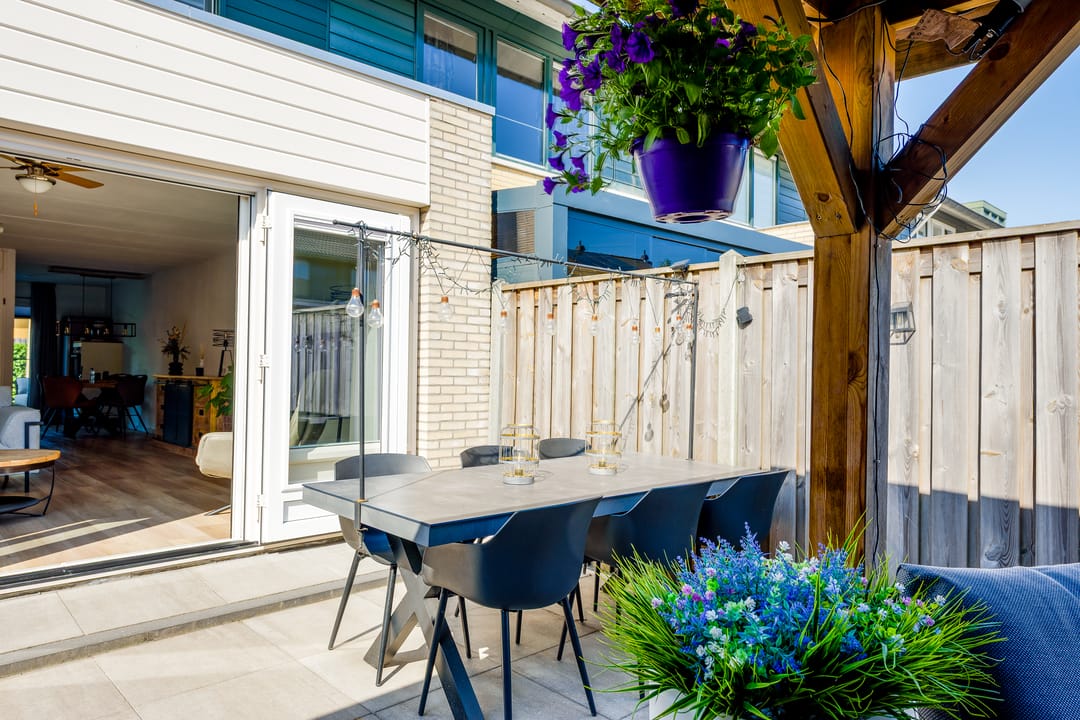 Foto 43 van Aprilstraat 90