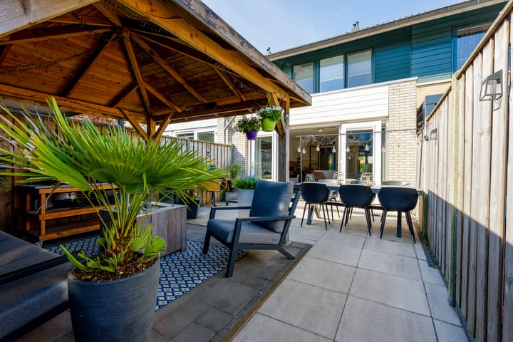 Foto 48 van Aprilstraat 90