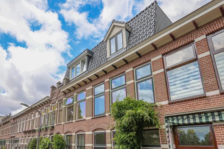 Photo 1 of Teylerplein 19