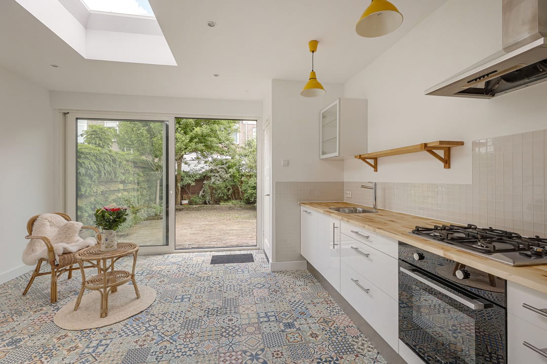 Photo 8 of Teylerplein 19