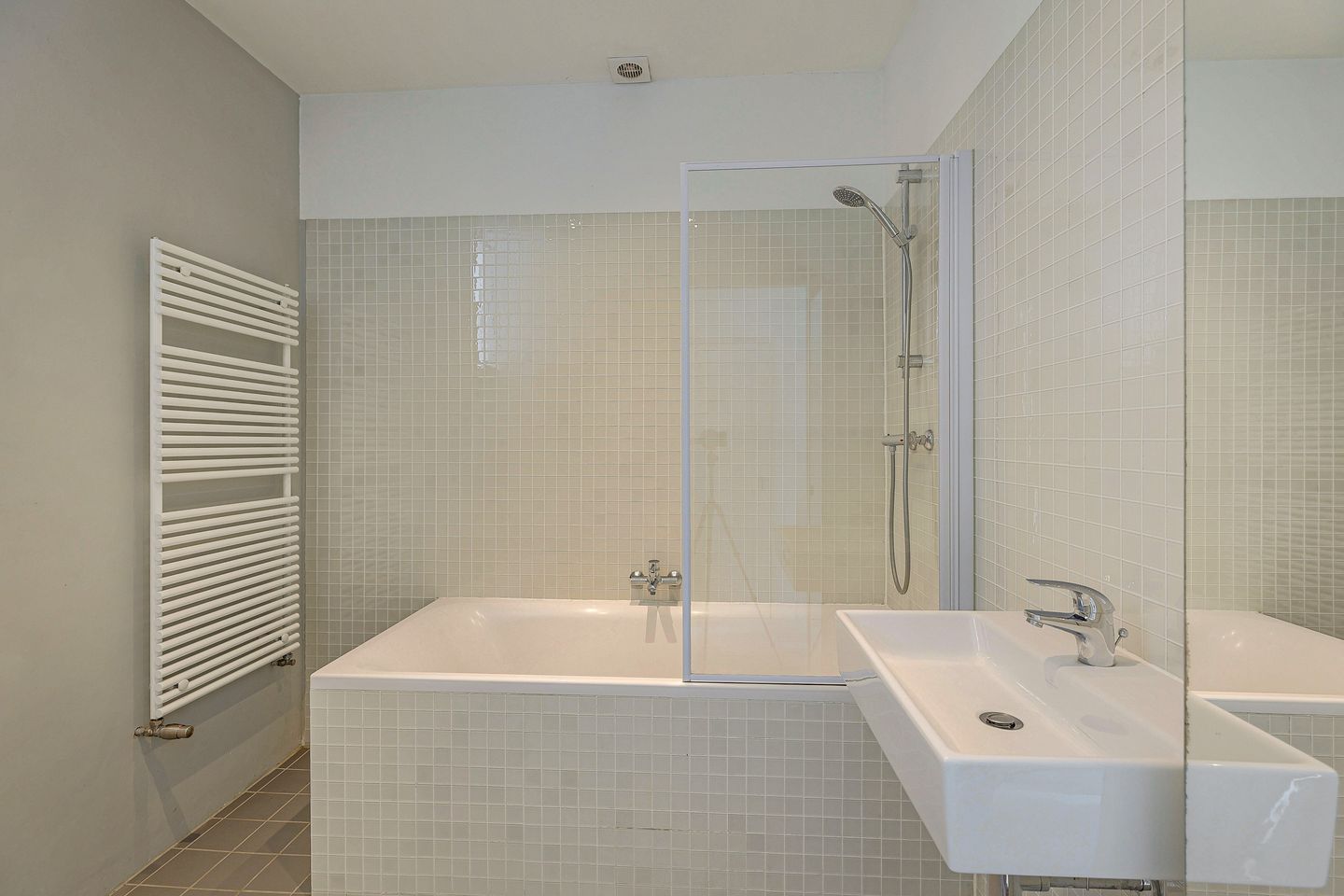 Photo 25 of Teylerplein 19