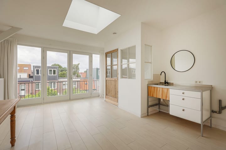 Photo 38 of Teylerplein 19