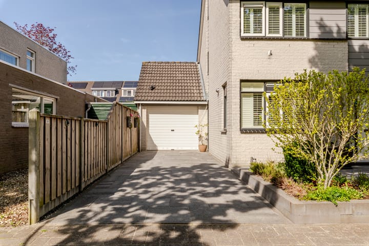 Foto 4 van Benny Goodmanstraat 7