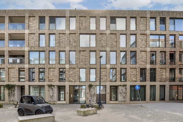 Foto 4 van Cola Debrotstraat 10