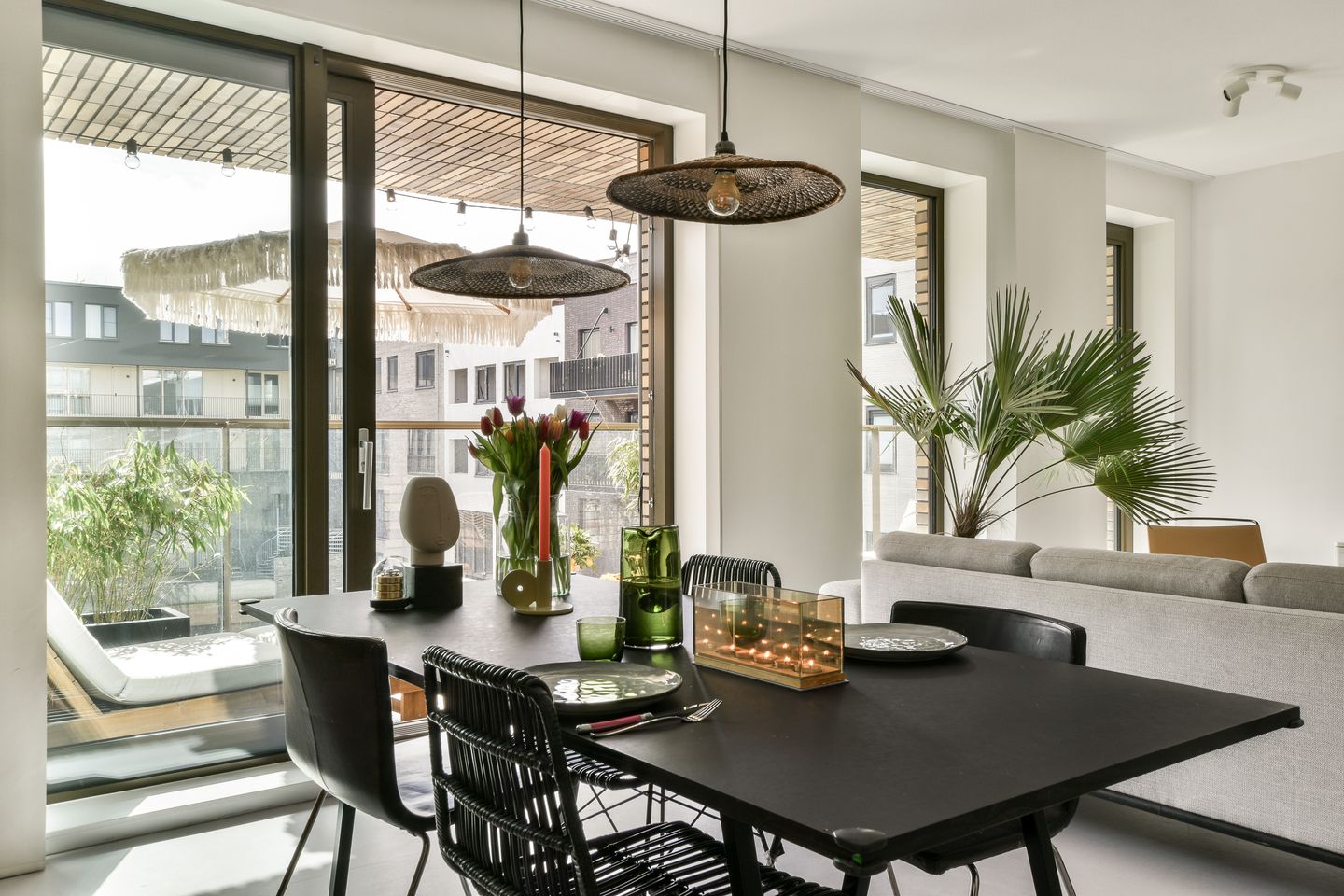 Foto 14 van Cola Debrotstraat 10