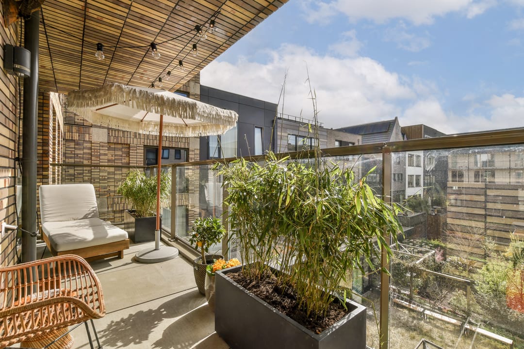 Foto 16 van Cola Debrotstraat 10